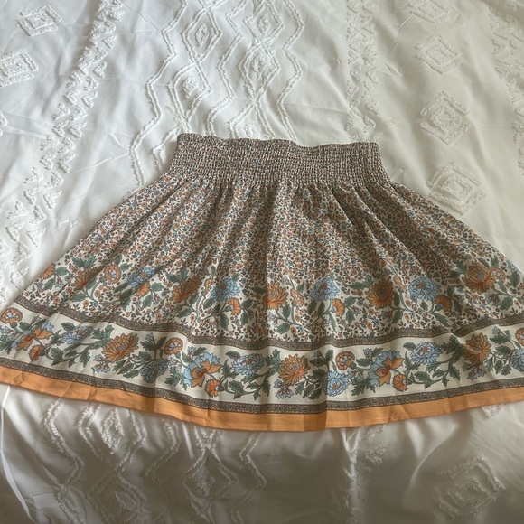 Vacay Shein A line skirt - Picture 4 of 5